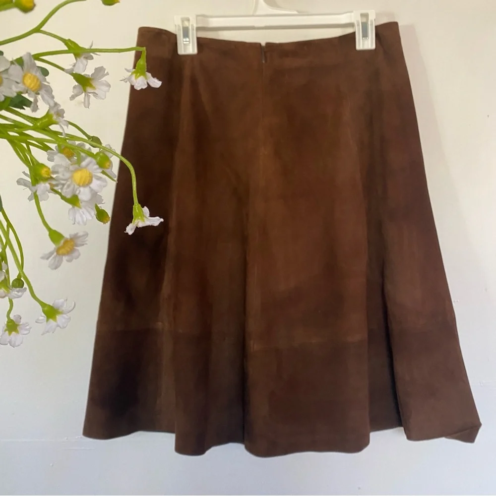 TOMMY HILFIGER Women's Chestnut Brown Suede A-Line Skirt Fully Lined Size 6